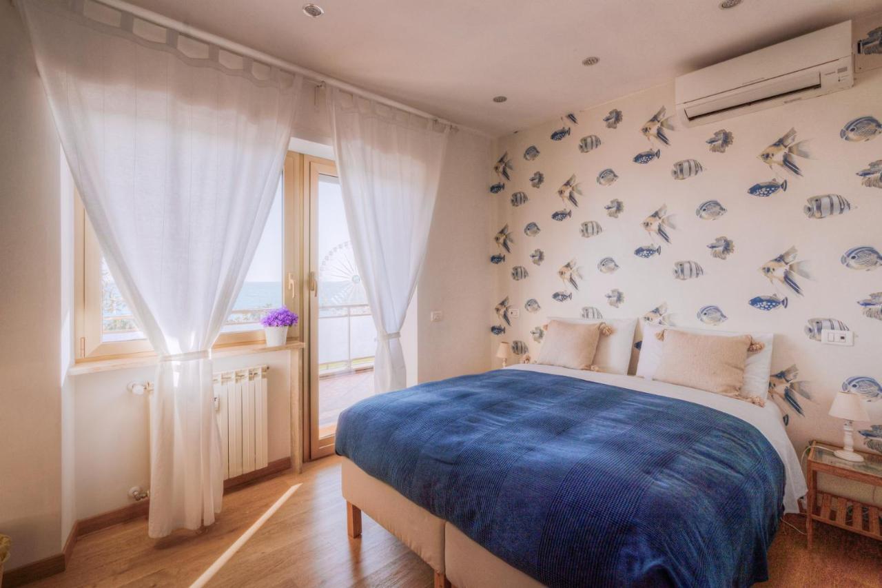 La Casa Sul Mare Bed and Breakfast Civitavecchia Eksteriør billede