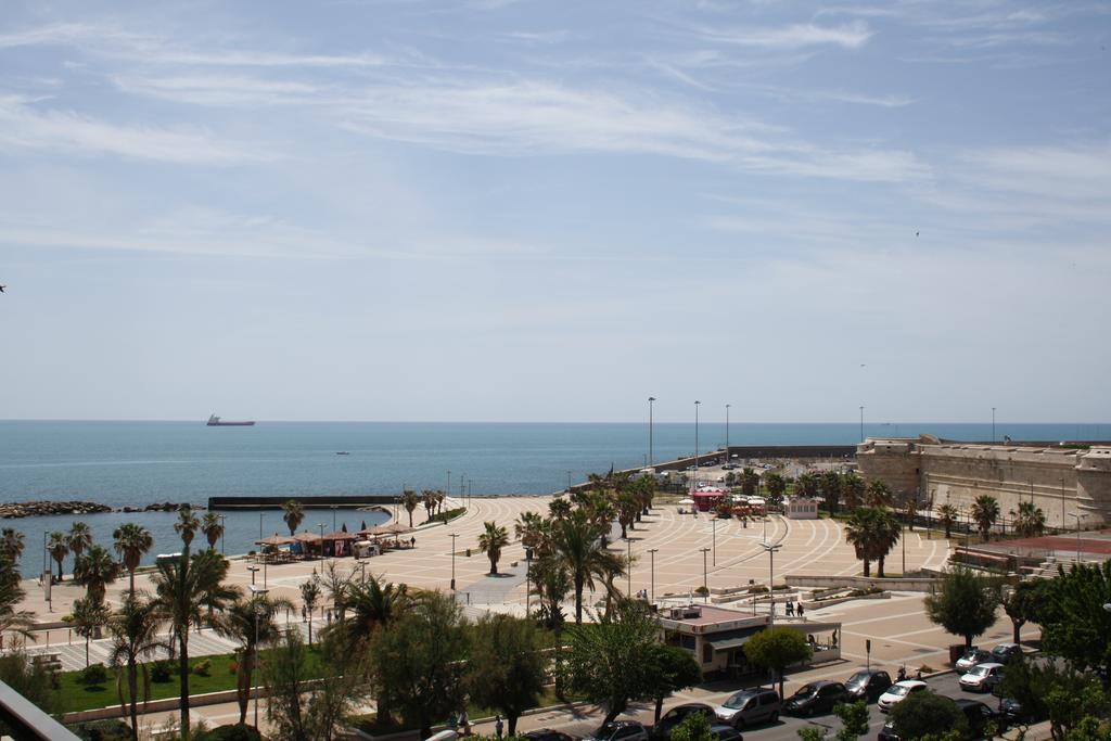 La Casa Sul Mare Bed and Breakfast Civitavecchia Eksteriør billede